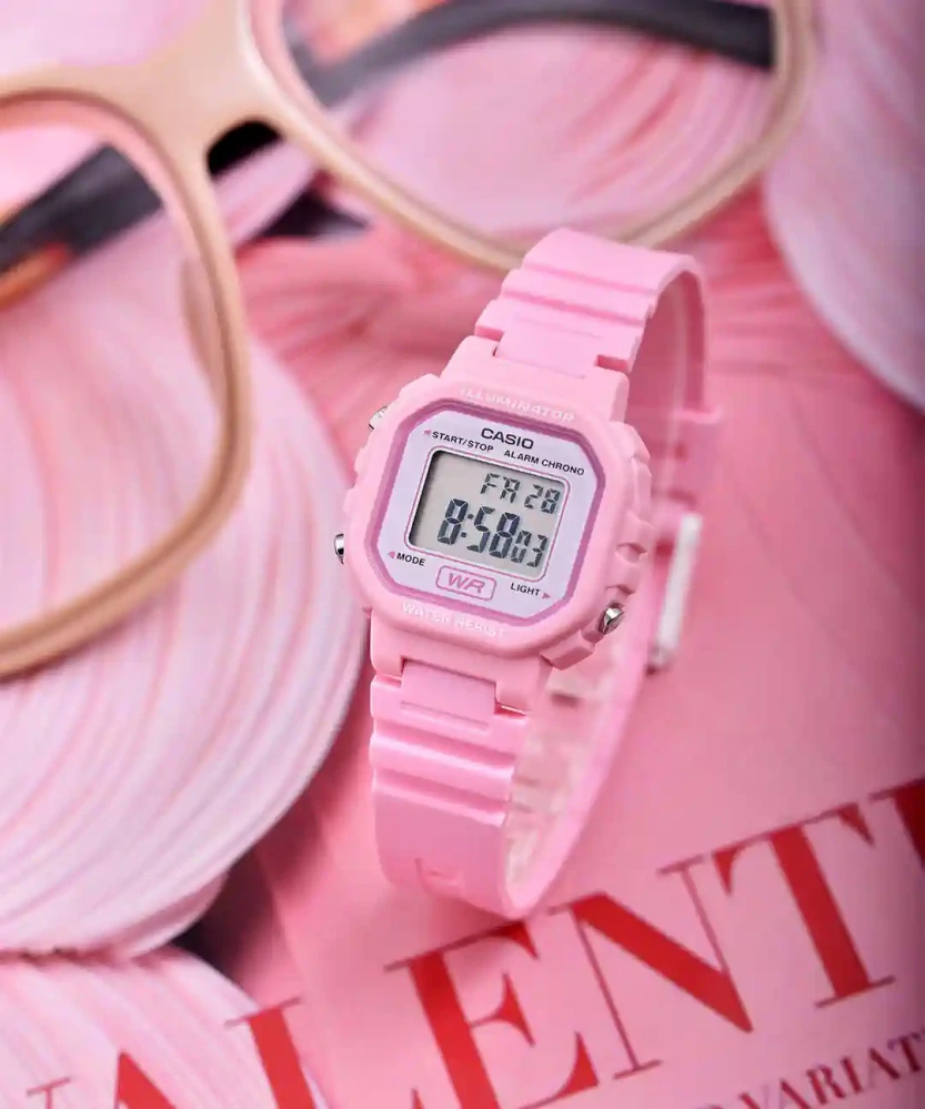 Dievčenské hodinky CASIO LA-20WH-4A1DF + krabička