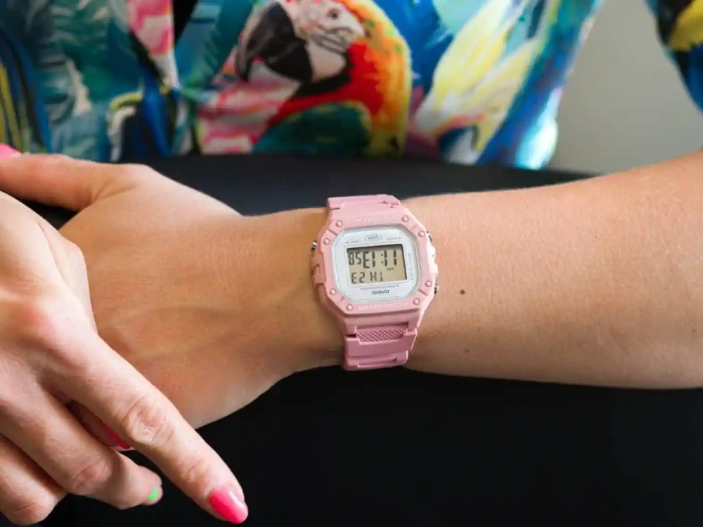 Dámske hodinky CASIO W-218HC-8A (zd208e) + krabička